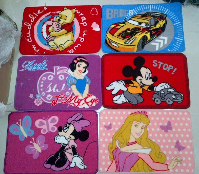 Karet Corak Karakter