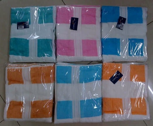 Towel One Lis Salur SS 